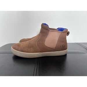 UGG Kids' Hamden II Chelsea Boot Size 4